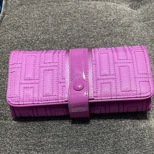 New without tag Vera Bradley lavender Walet